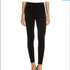 Spanx black velvet legging sz Large